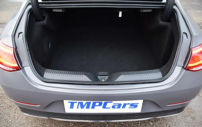 Mercedes-Benz CLS cena 229000 przebieg: 69300, rok produkcji 2019 z Staszów małe 781